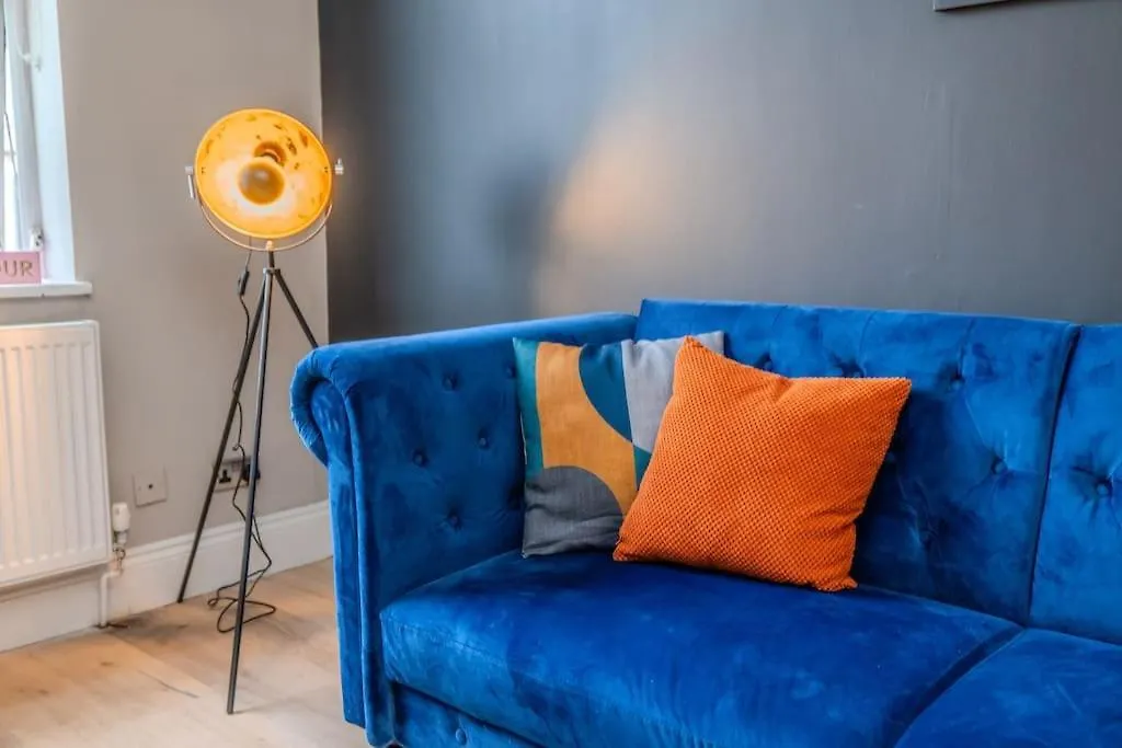 Apartment Glamours Two Bedroom Flat I Sleep 6 Guests I Walking Distance To Brighton Beach