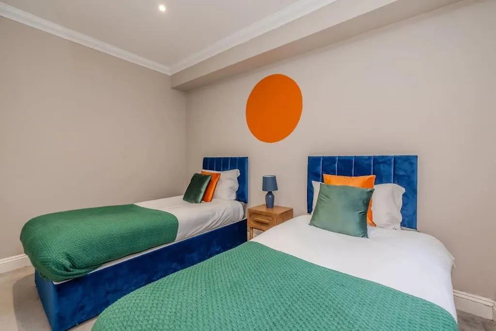 Lägenhet Glamours Two Bedroom Flat I Sleep 6 Guests I Walking Distance To Brighton Beach Storbritannien