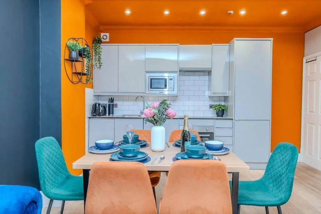 Apartment Glamours Two Bedroom Flat I Sleep 6 Guests I Walking Distance To Brighton Beach
